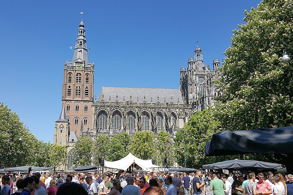 Speciaalbier-Festival Sint Janskathedraal